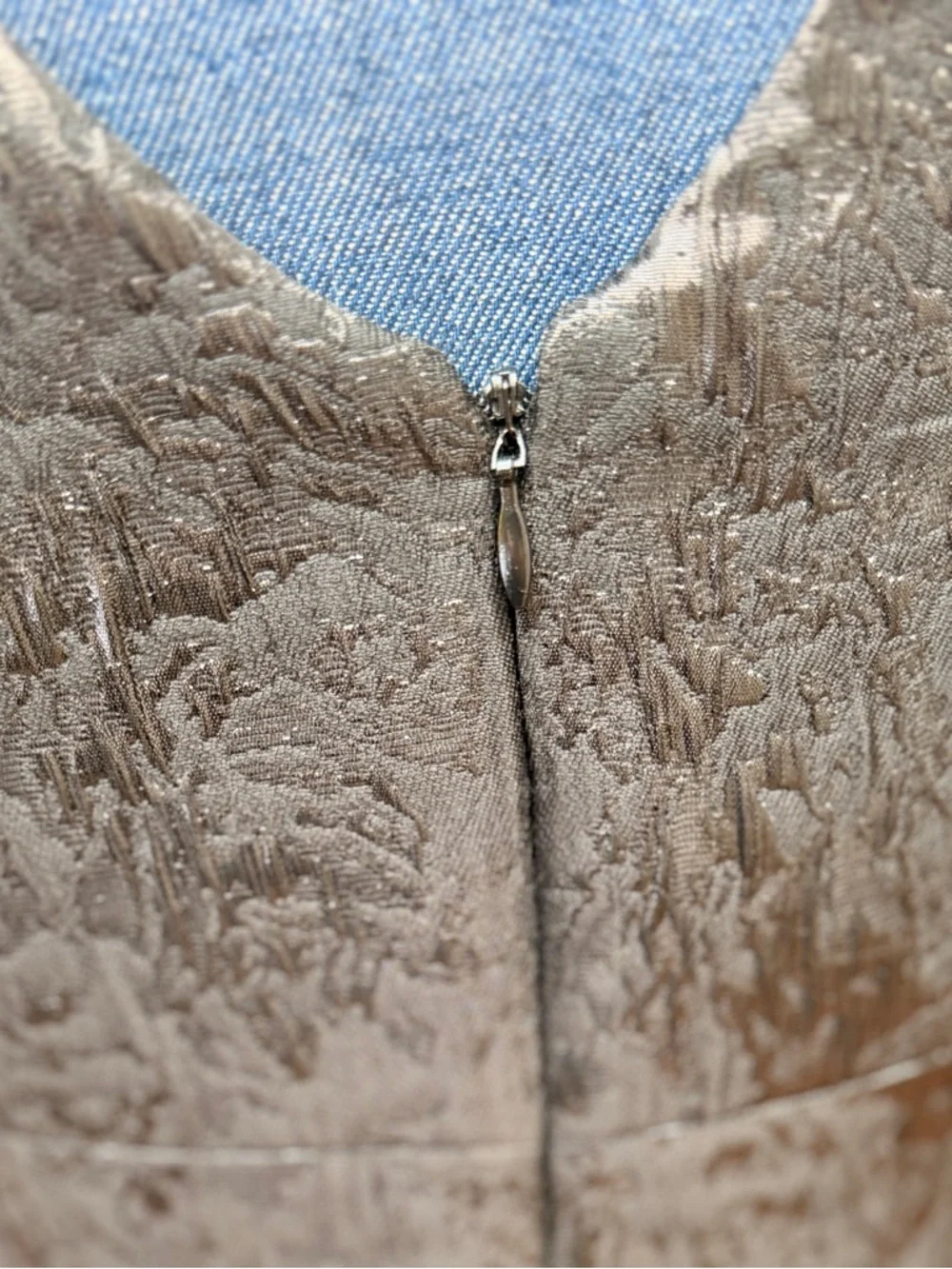 Adrianna Papell Black Jacquard Sequin Gown elegant formal dress 4 - Picture 6 of 9